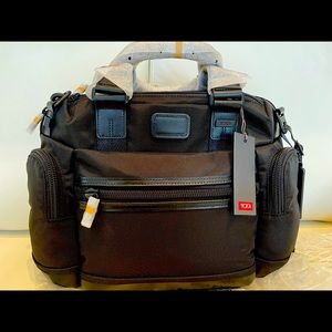 Brand New Tumi Alpha Bravo Brooks Slim Brief Black